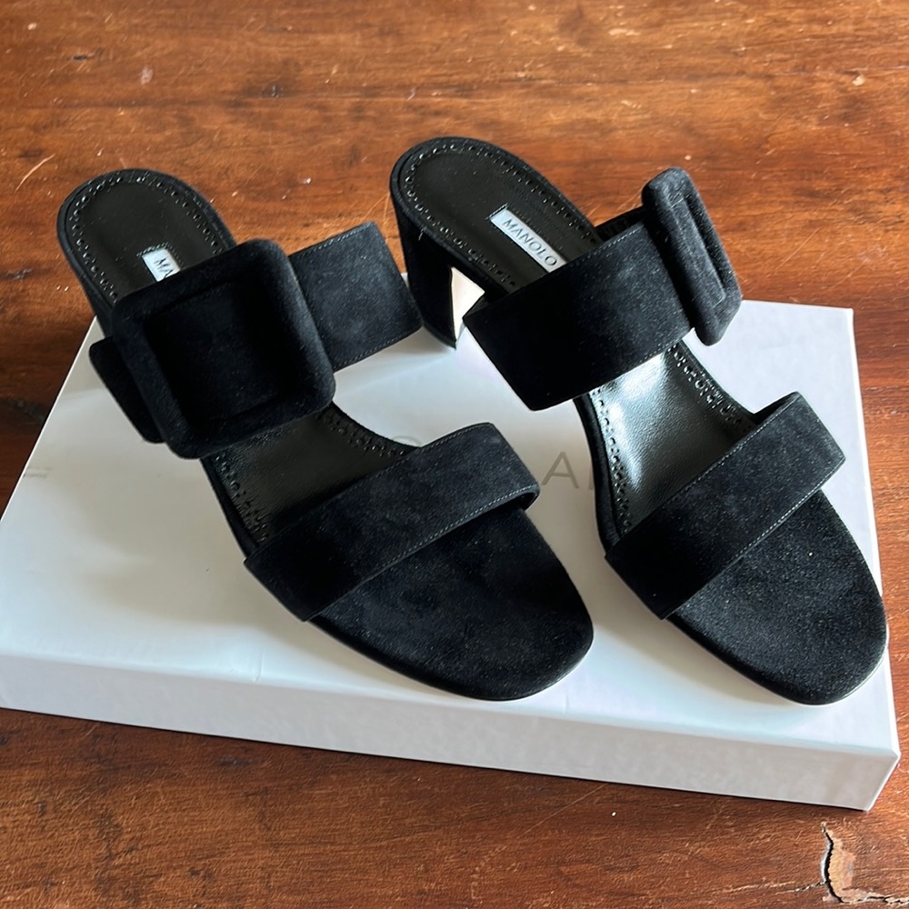Manolo Blahnik Tituba Buckle Sandal (IT39)
